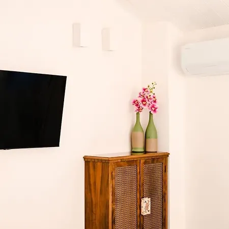 Casa Quattordici Τσεζένα